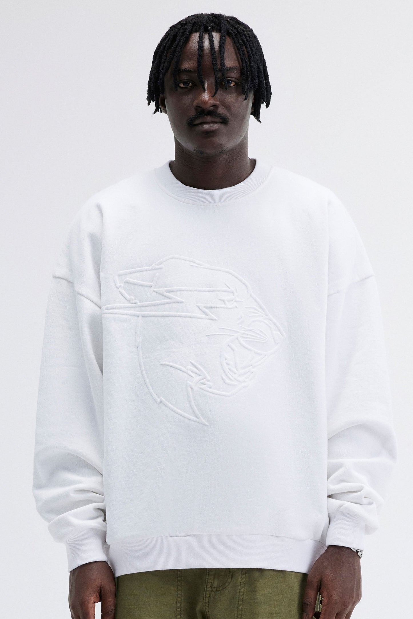 EMBOSSED PANTHER CREWNECK SWEATSHIRT - WHITE